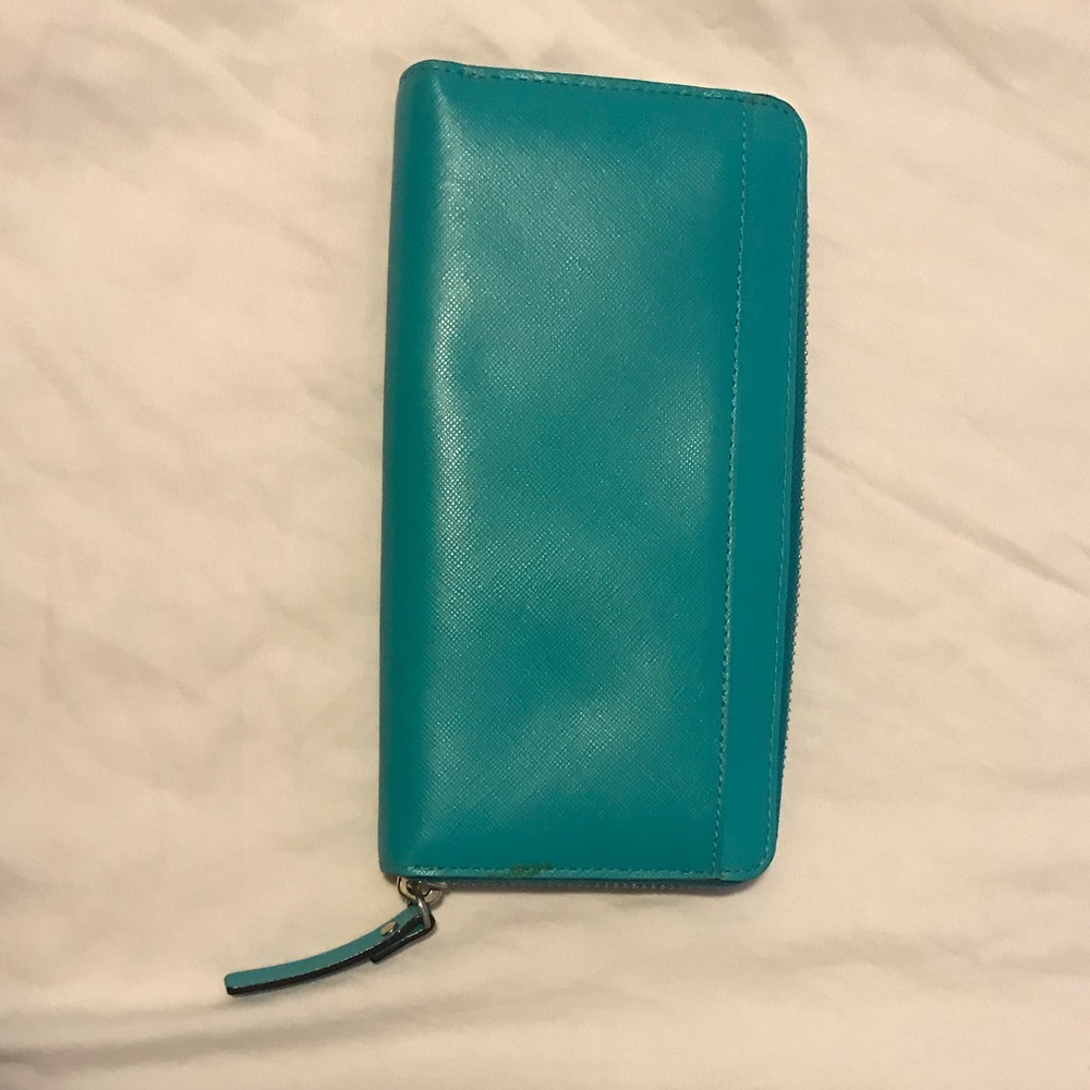 Kate Spade Wallet - Picture 2 of 5